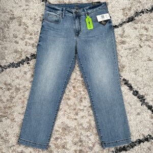 NWT Kut from the Kloth High Rise Crop Straight Leg Jeans